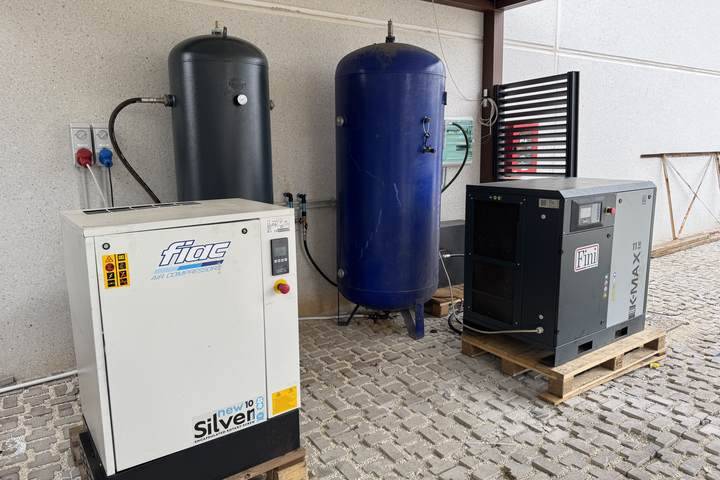 Centrale aria compressa Fiac e Fini con serbatoi